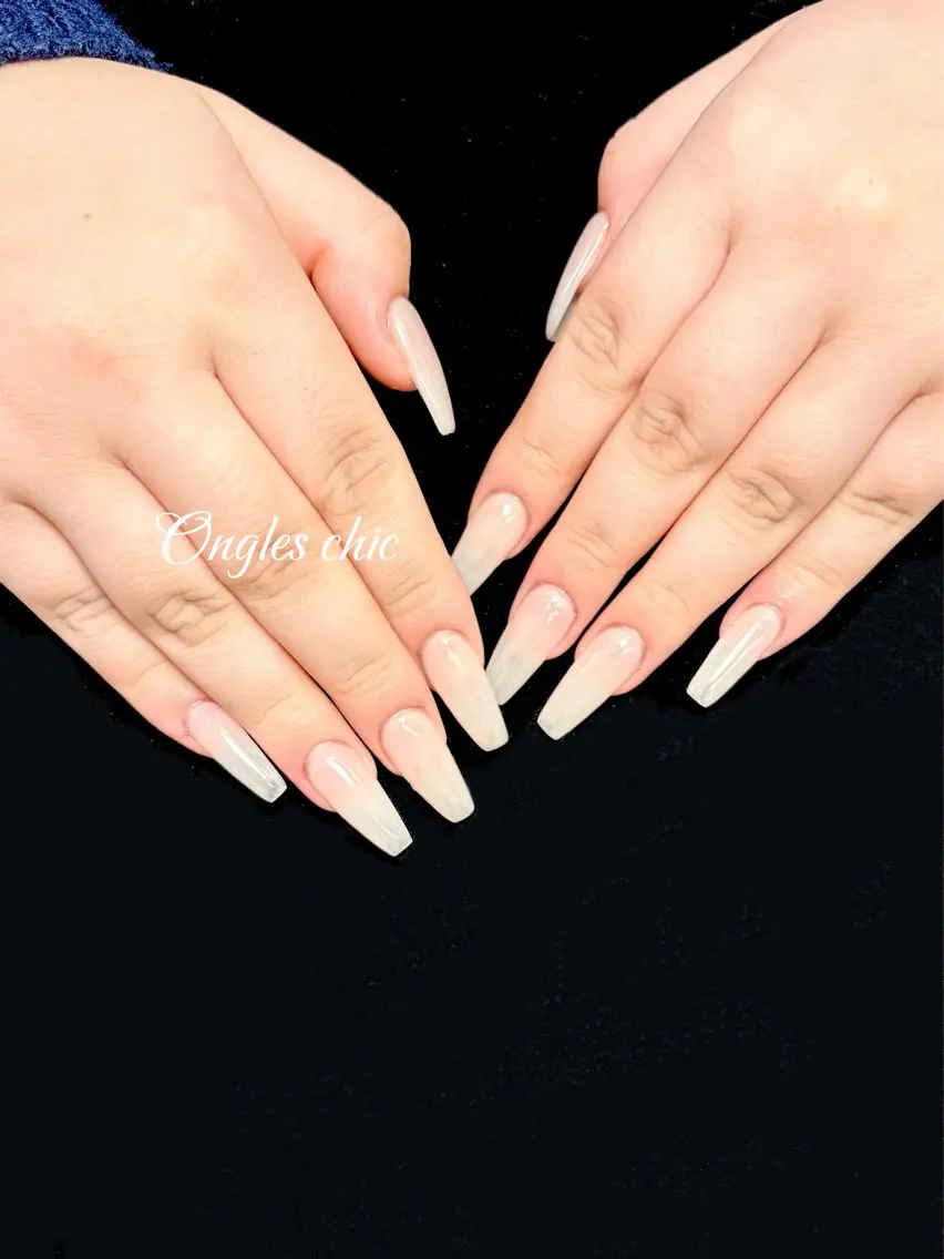 ネイル ハンドネイル ongles chicのネイルデザイン