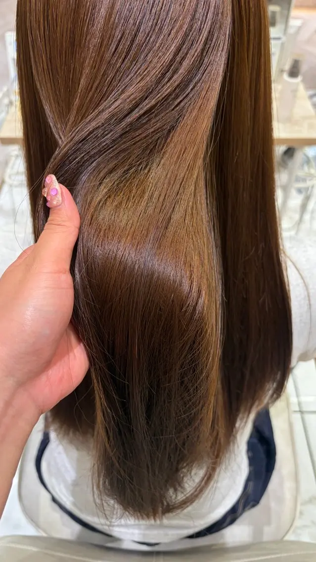 ロング カラー ヘアカラー 海優⭐️ネイル⭐️ 透明感カラーのヘアスタイル