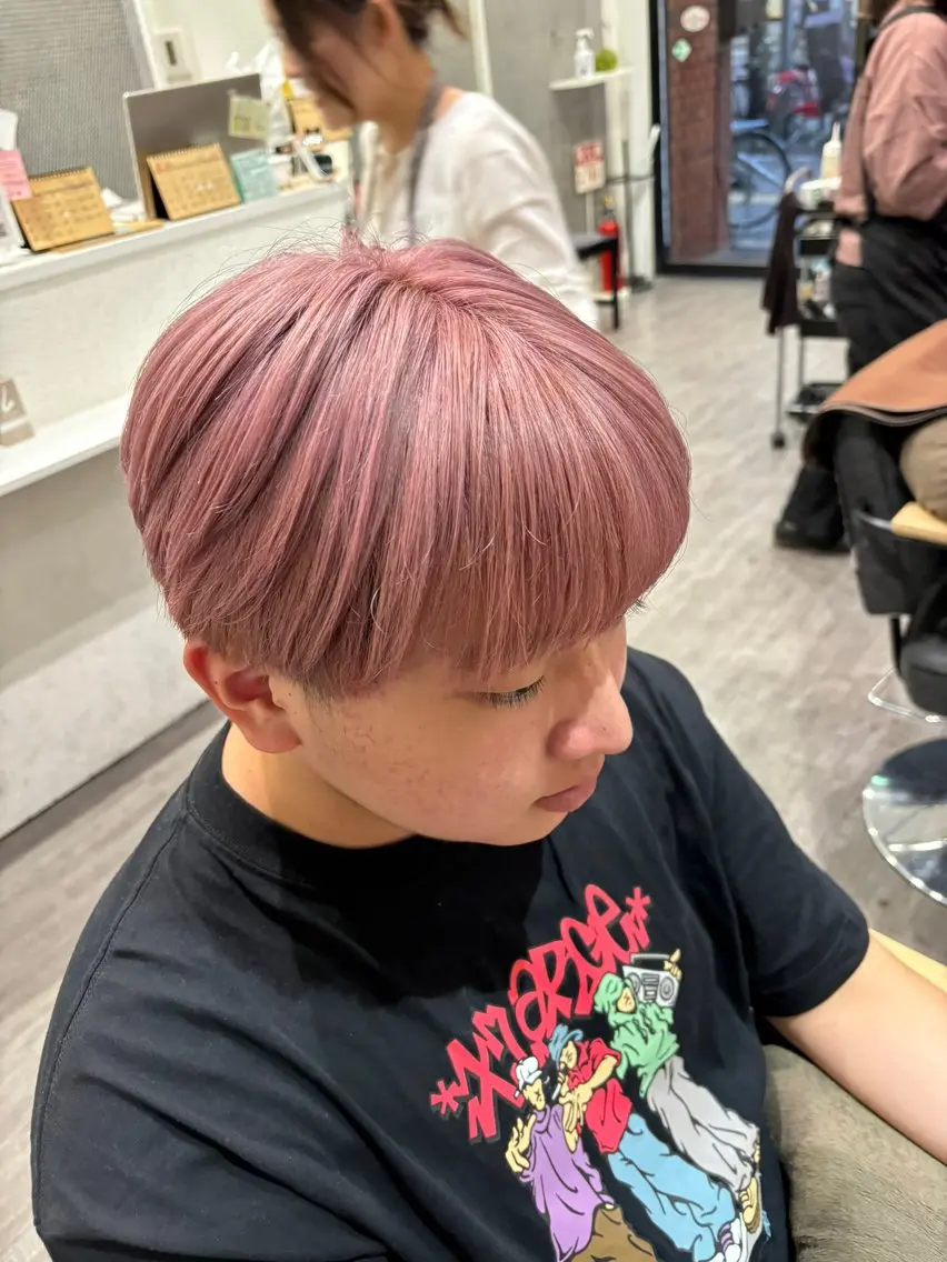 【メンズ限定】カット+Wカラー+卵殻トリートメントの写真