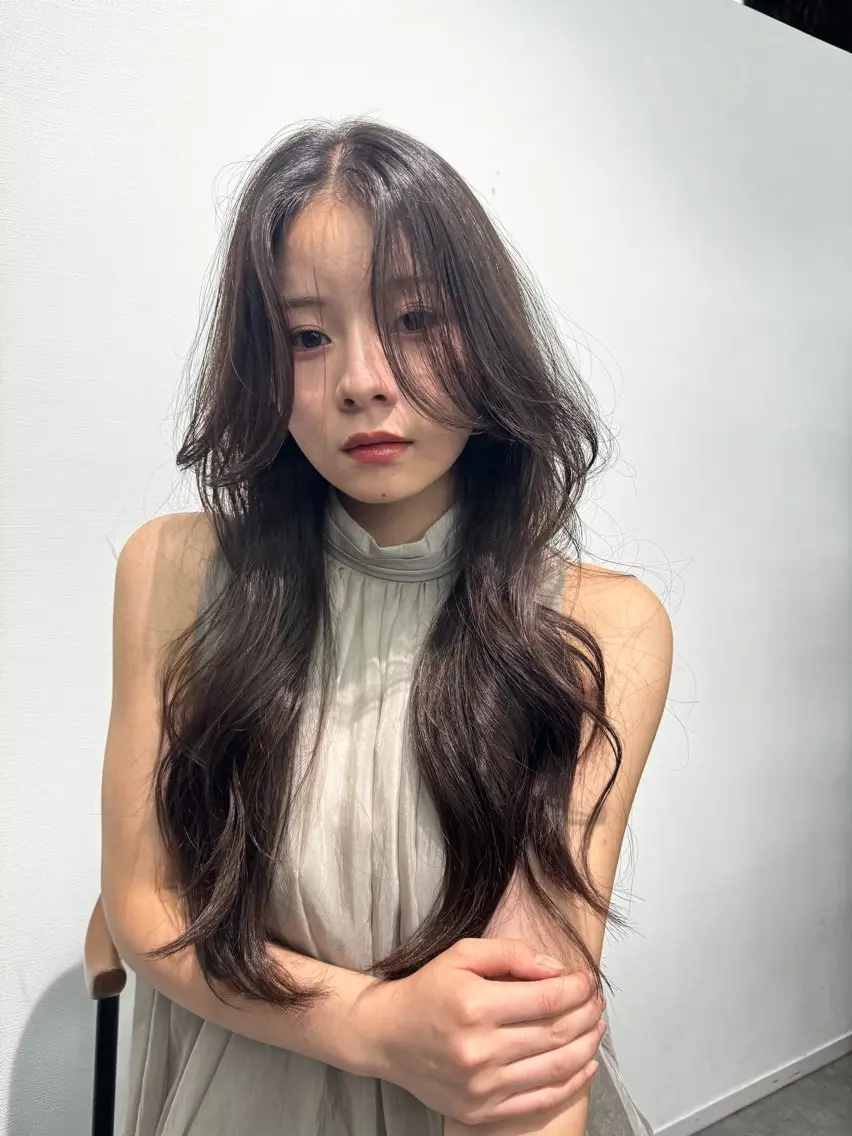 ロング ヘアカラー 美髪縮毛/艶カラー/ こーき🤍ིྀのヘアスタイル