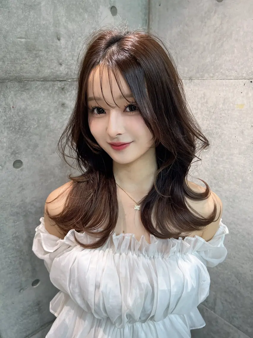 セミロング カット ヘアカラー トリートメント 福岡縮毛矯正✨️ ストレート 向井和輝のヘアスタイル