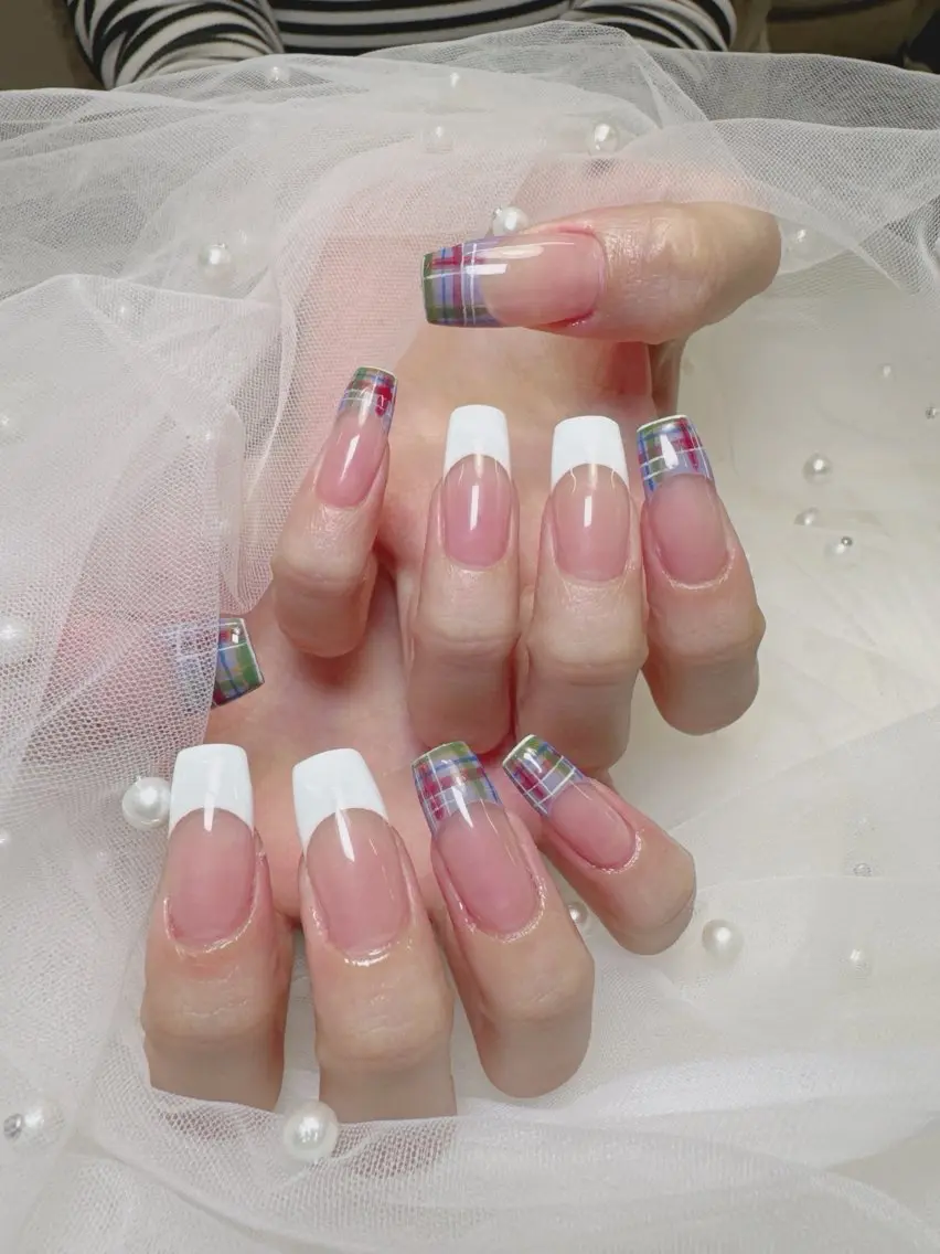 ネイル ハンドネイル EN salon💅 🦋もり💕のネイルデザイン