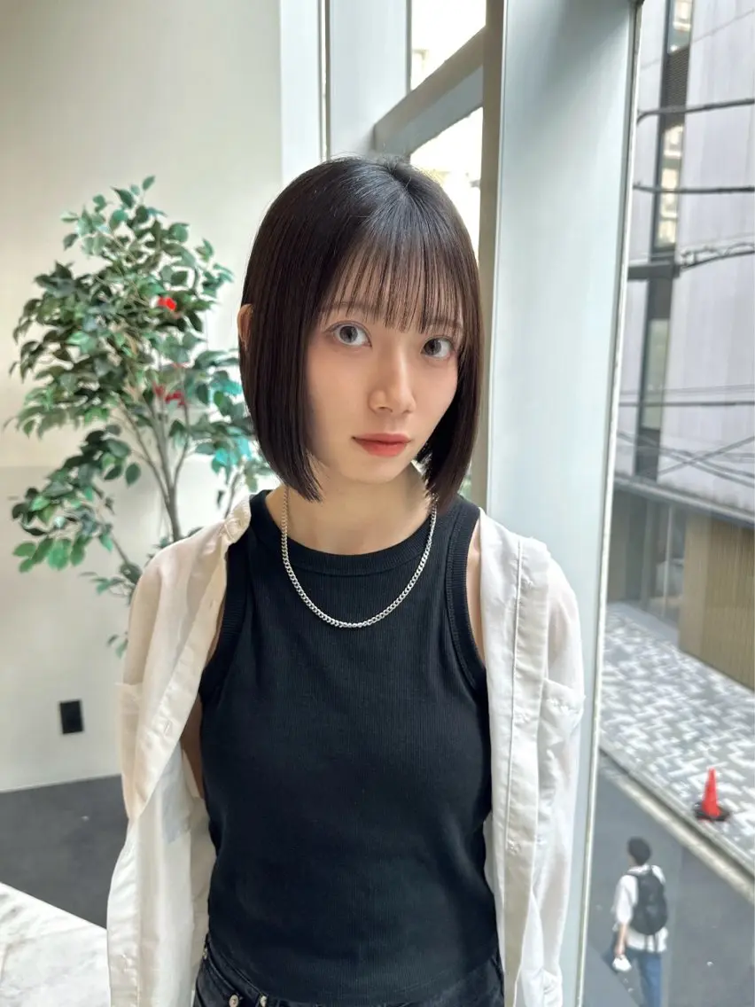 ショート カラー ブリーチ ブラウンカラー ブリーチなしカラー ボブ ヘアカラー 縮毛矯正 トリートメント 矢野 晃平のヘアスタイル