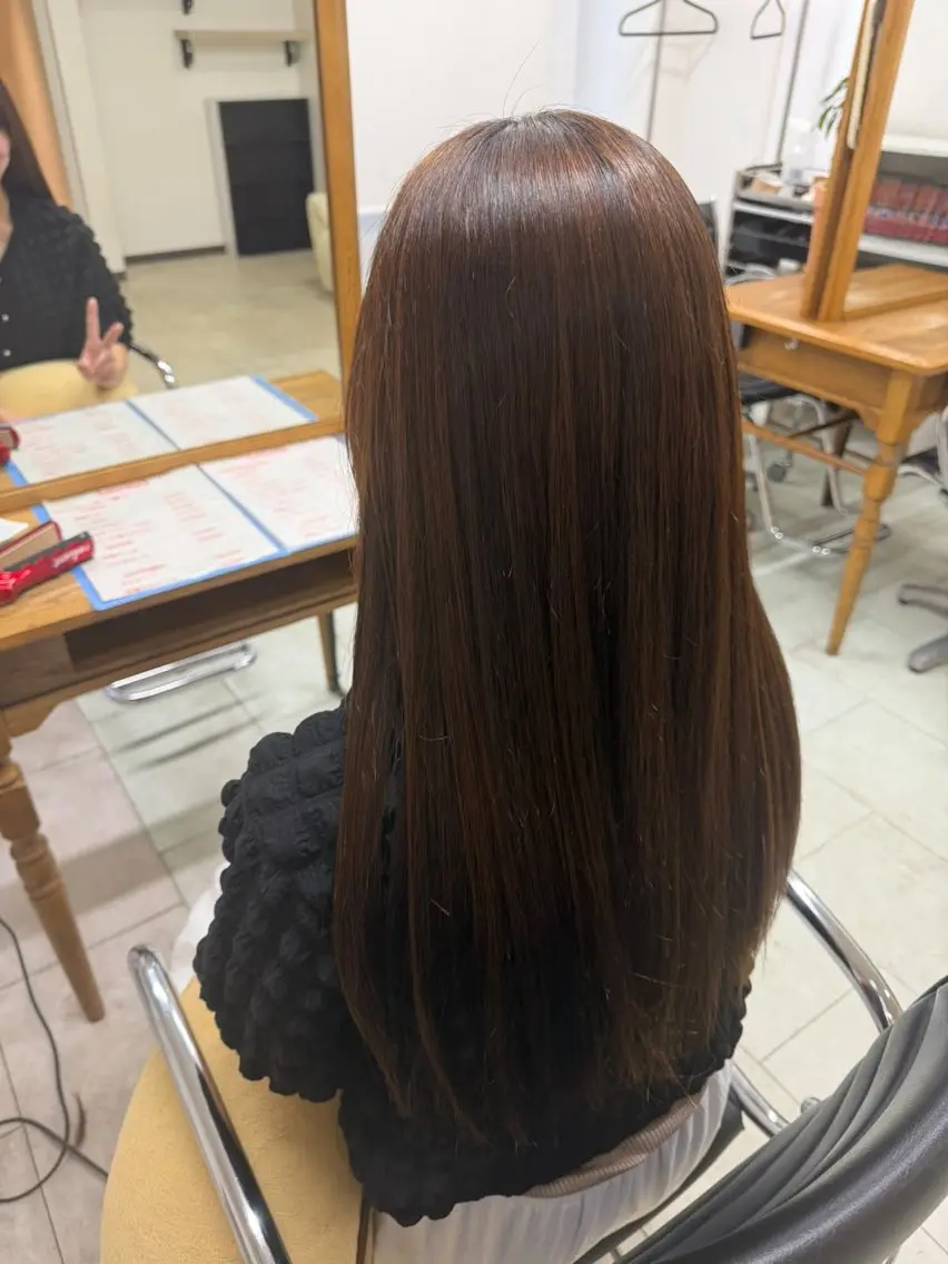 ロング 佐々木 優のヘアスタイル