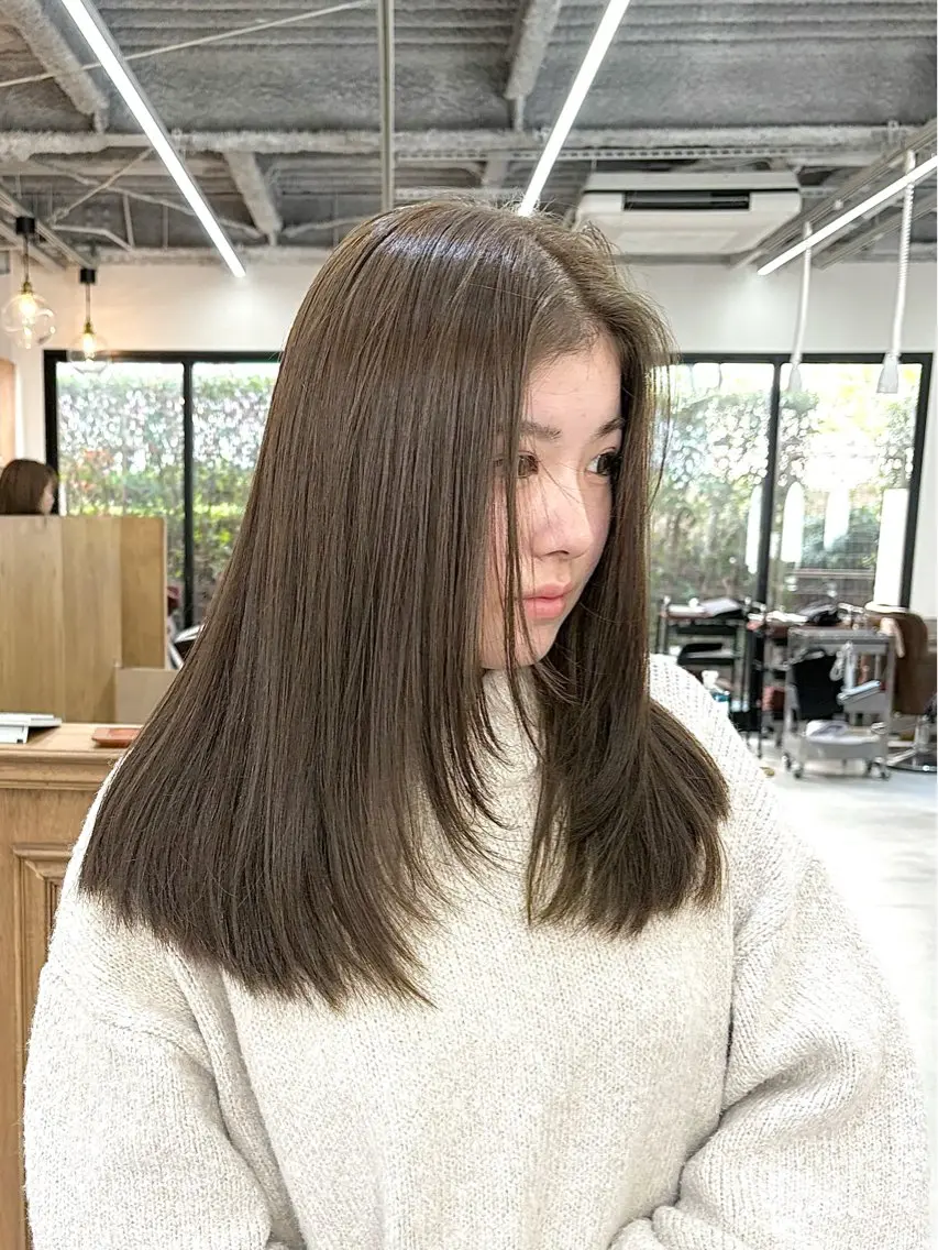 セミロング カラー ヘアアレンジ カット ヘアカラー トリートメント ハル🌸柔色/ ブリーチなし/艶髪のヘアスタイル