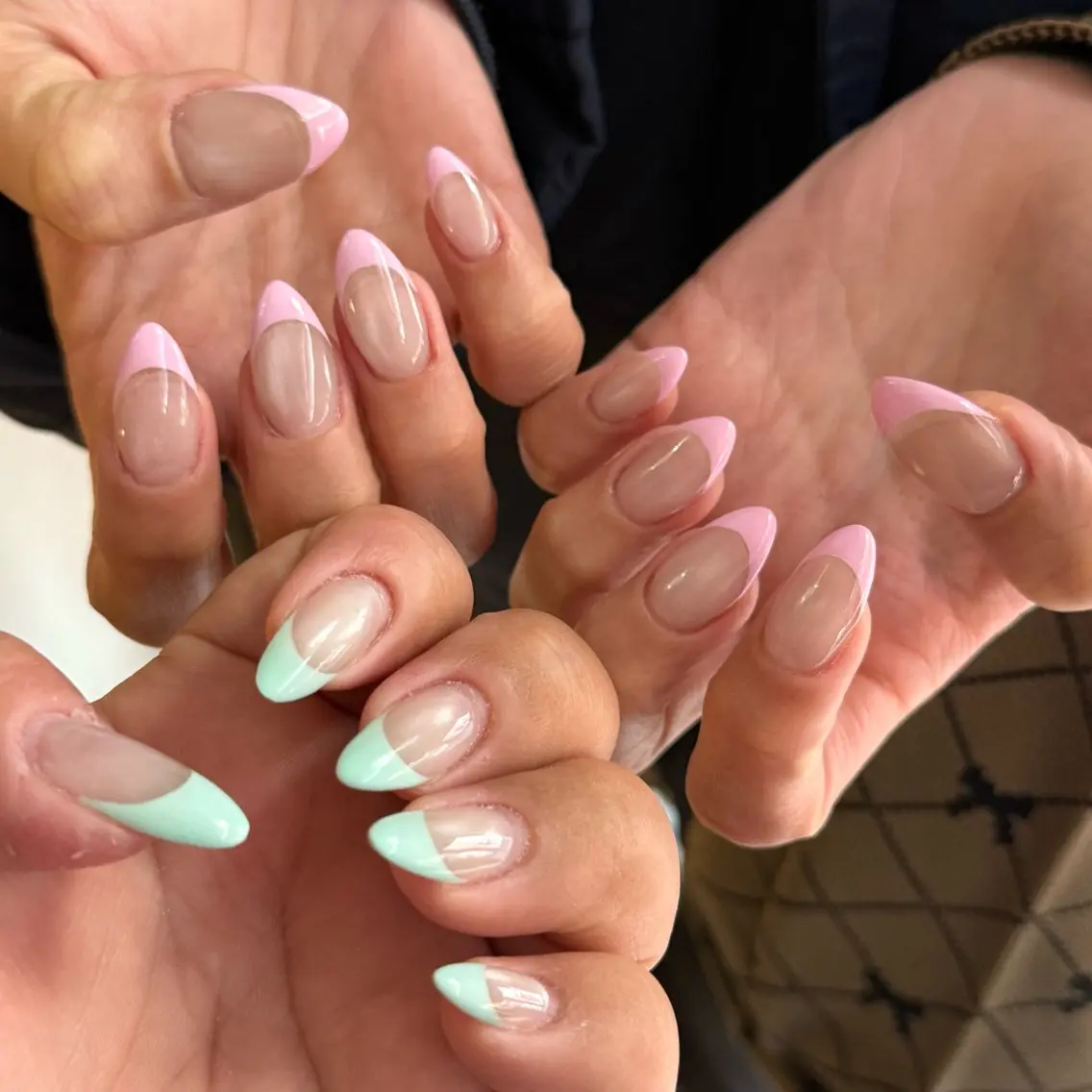 ネイル フレンチネイル マグネットネイル マグネットフレンチ ハンドネイル Bianca川越西口 NAKANOのネイルデザイン