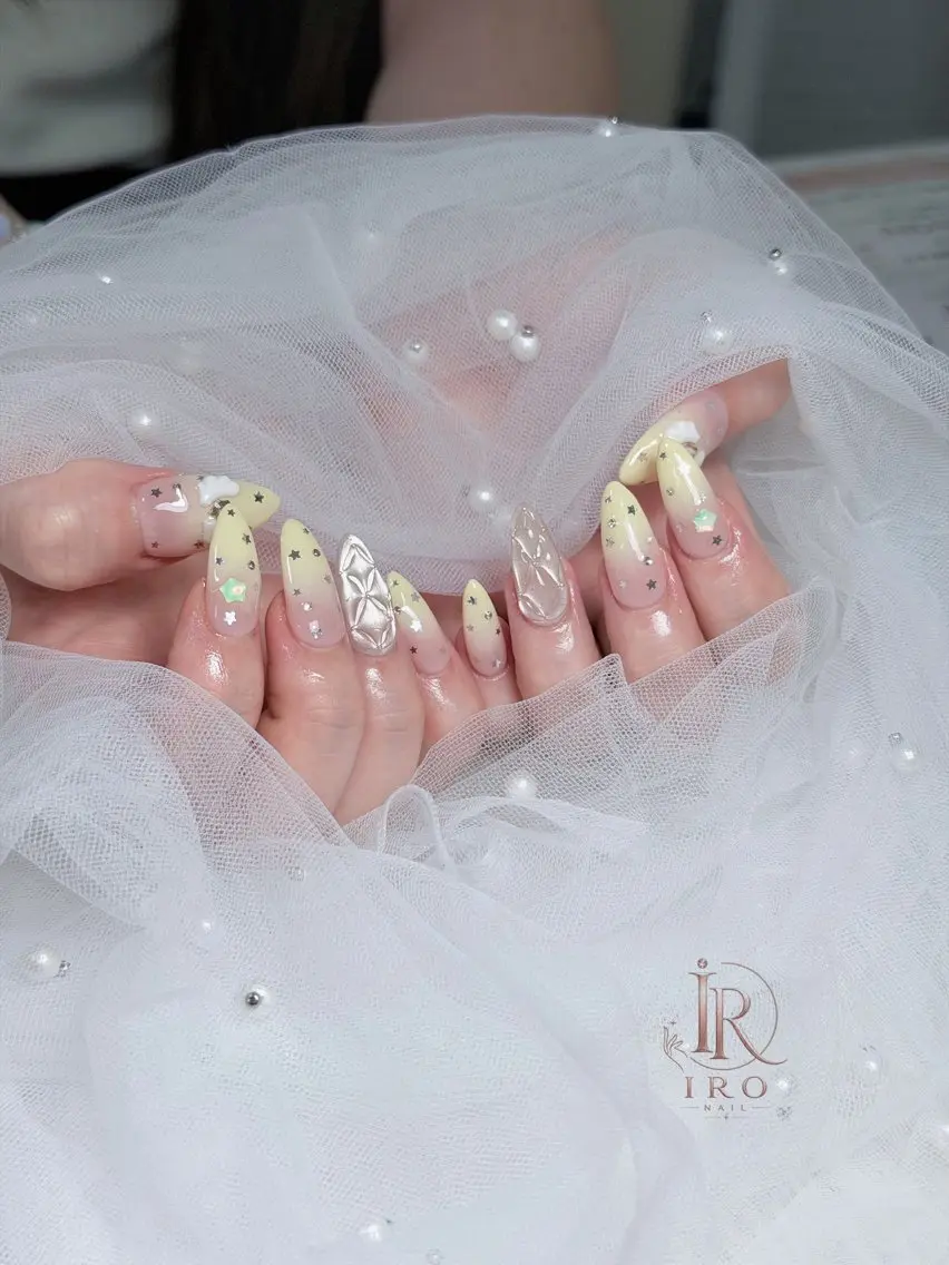ネイル ハンドネイル IRO Nail Studioのネイルデザイン