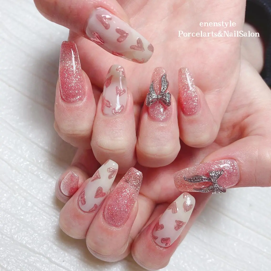 ミディアム ネイル 🐾enen style 🐾のネイルデザイン