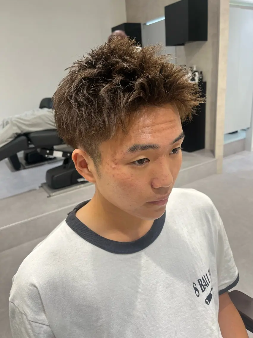 ショート メンズ 髙栁 航太の眉毛・アイブロウイメージ