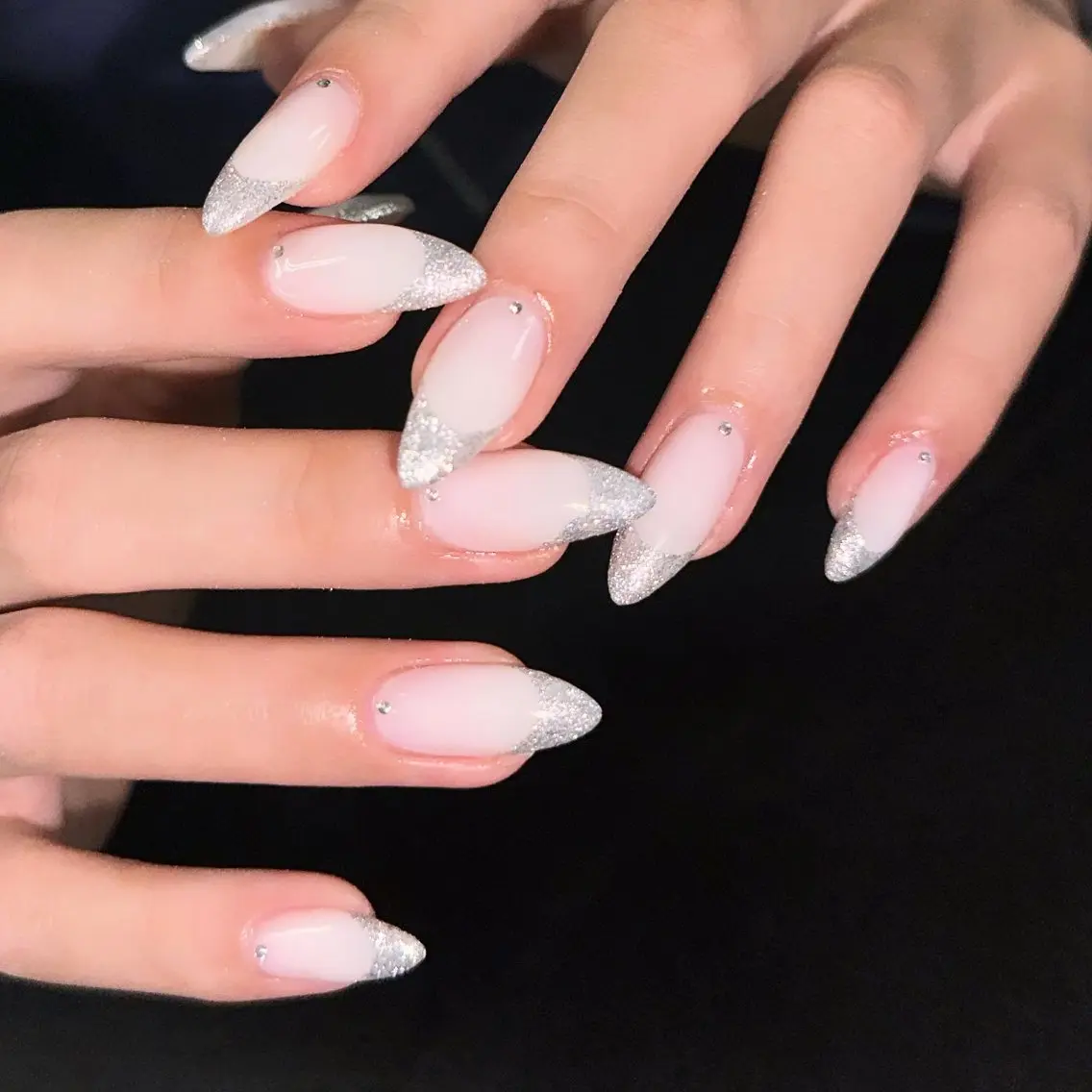 ミディアム ハンドネイル 🦋Nail Amo🦋のネイルデザイン
