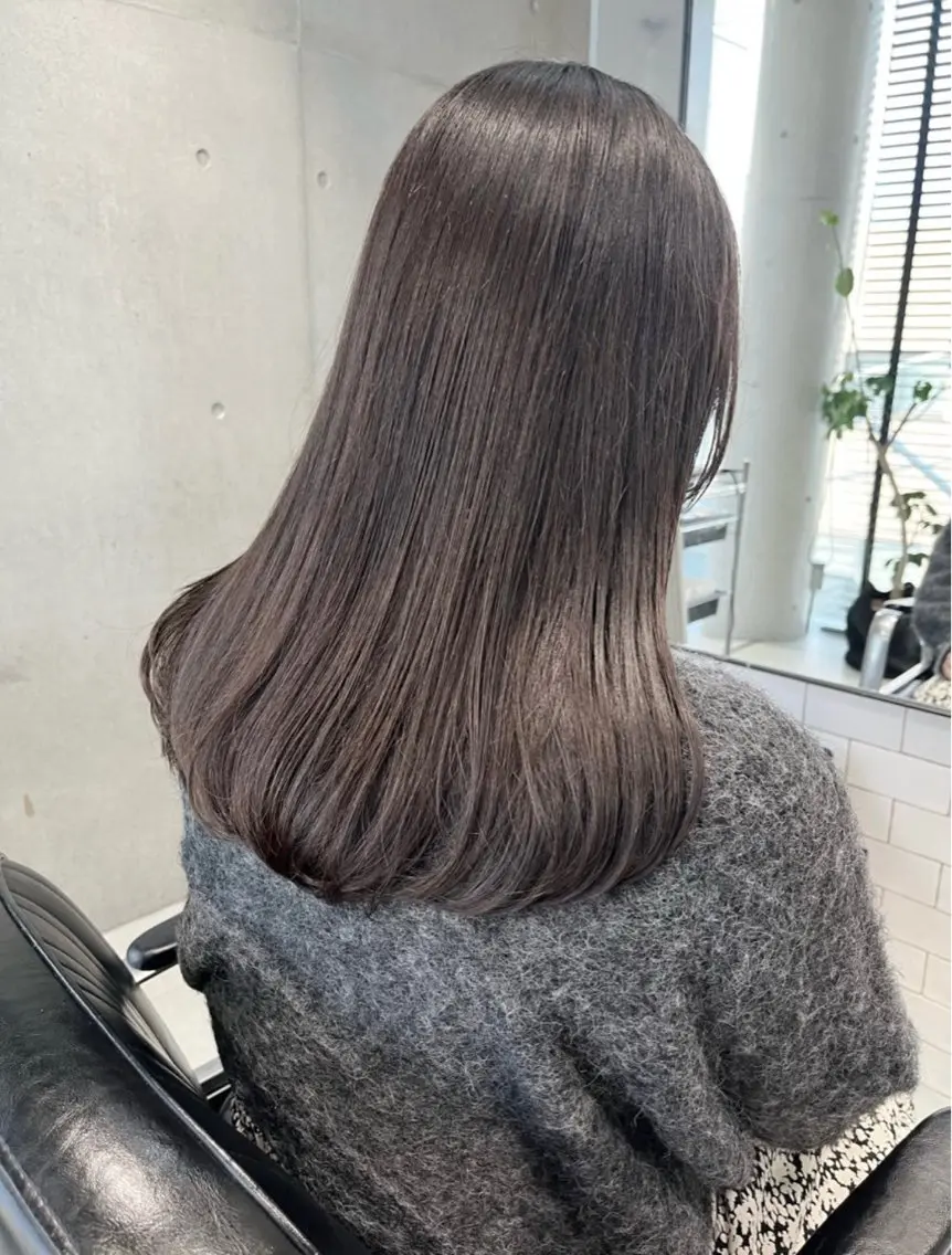 セミロング カラー パーマ ヘアアレンジ ヘアカラー トリートメント 透明感カラー✂︎ YUKAのヘアスタイル