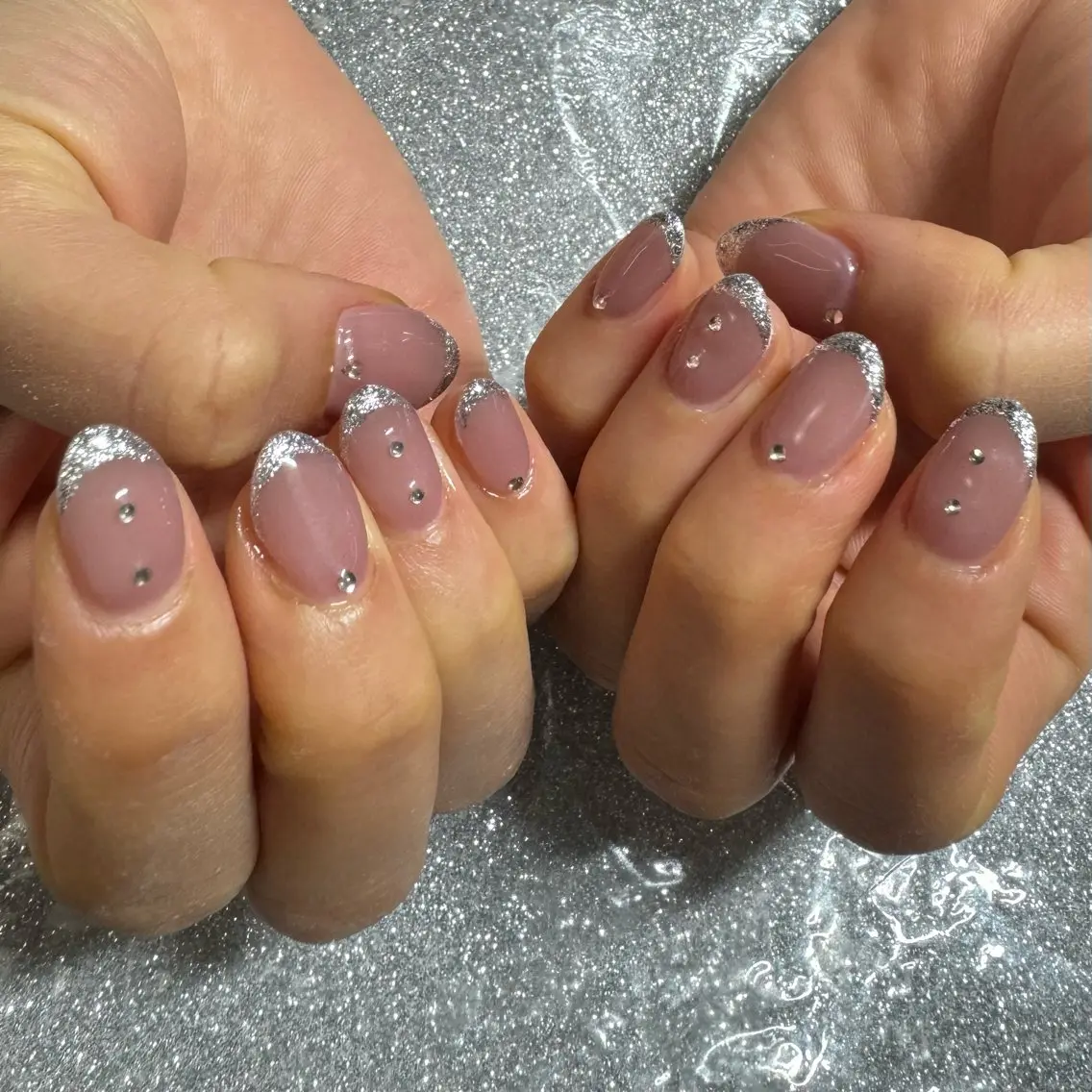 ネイル ハンドネイル VIERU 🌈🎀💖のネイルデザイン