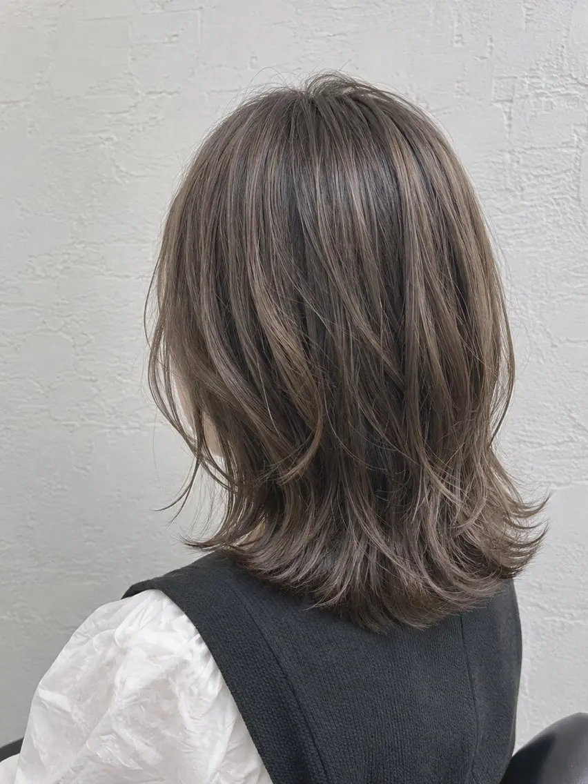 ミディアム カット ヘアカラー トリートメント 井上椋介 【Recharme】のヘアスタイル