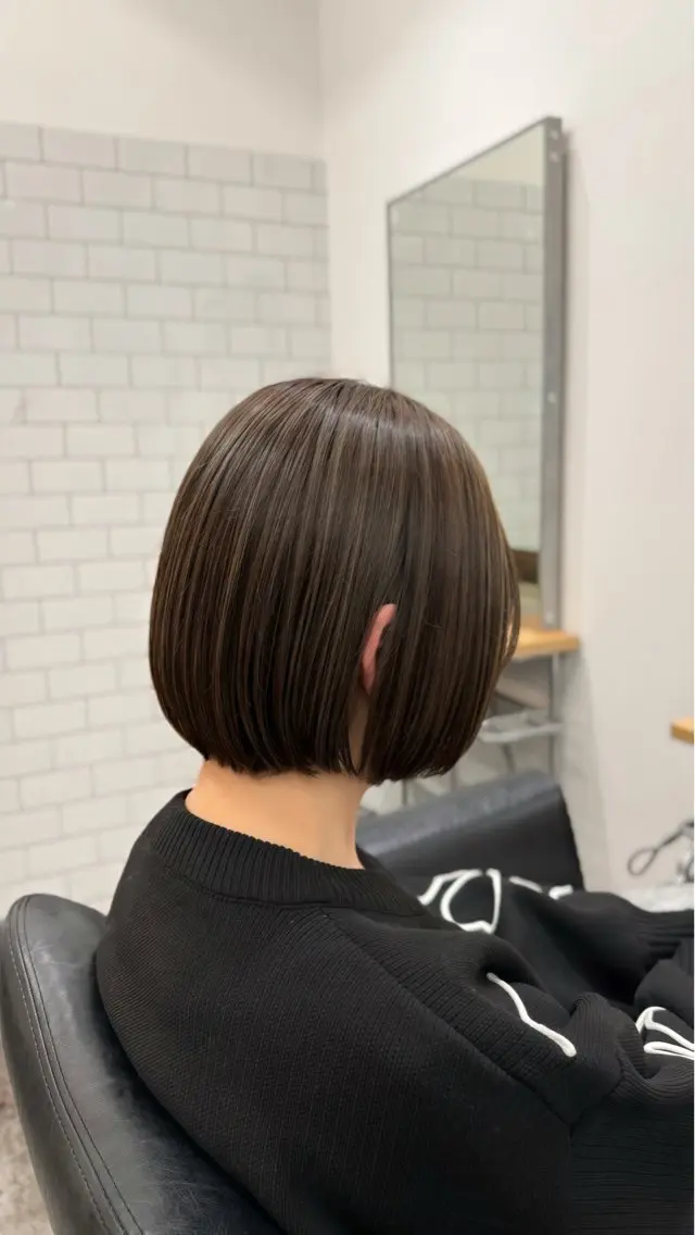 ショート ボブ カット バレイヤージュモデル 募集👒ヨンスクのヘアスタイル
