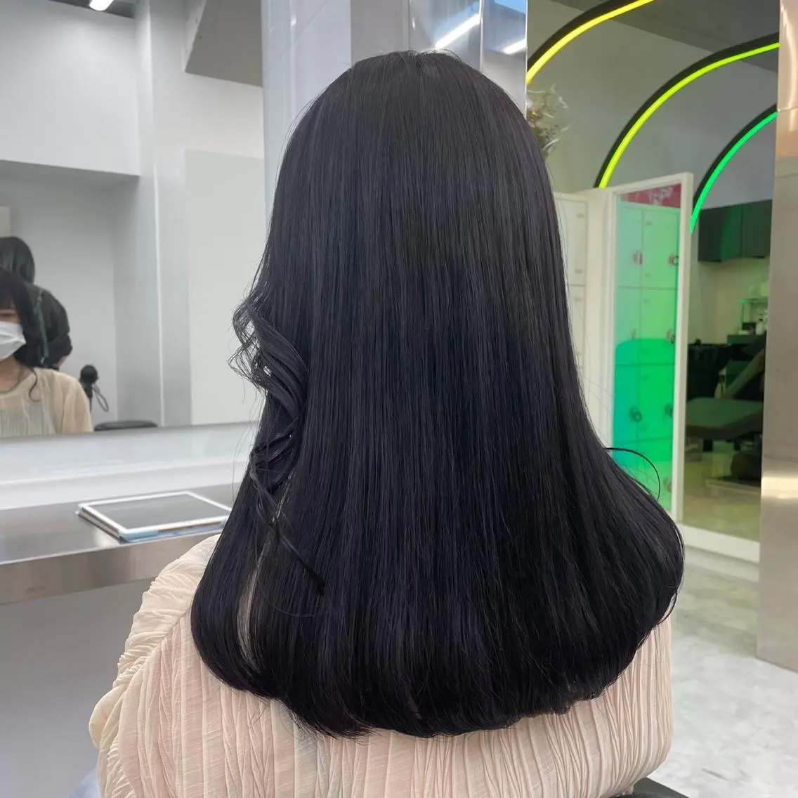 ロング トレンドモテカラー 🩷色落ちまで可愛くのヘアスタイル