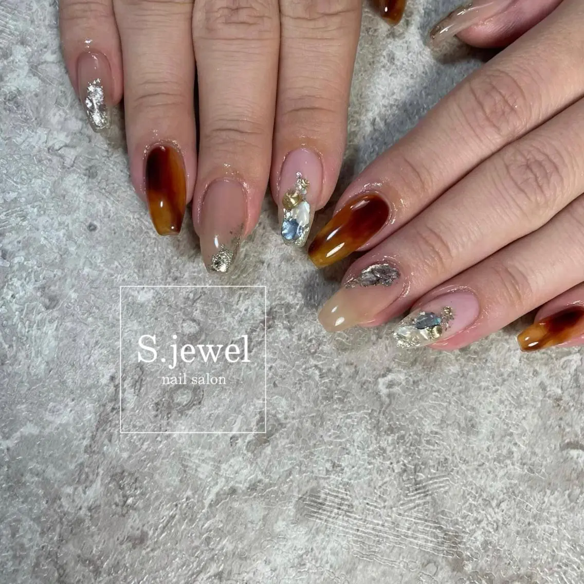 ネイル S. JEWELのネイルデザイン