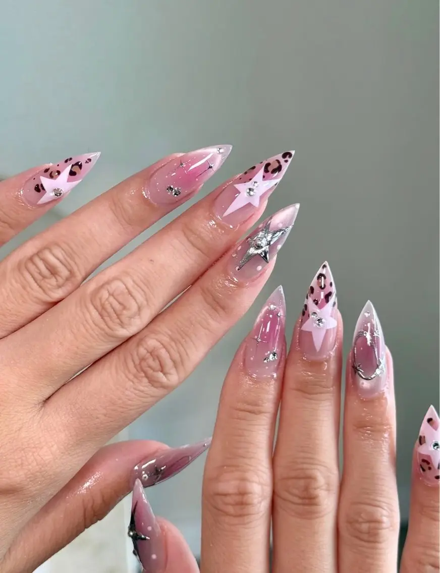 ネイル 長さ出し フレンチネイル 韓国ネイル ロングネイル シンプルネイル Mina Aurea Nailのネイルデザイン