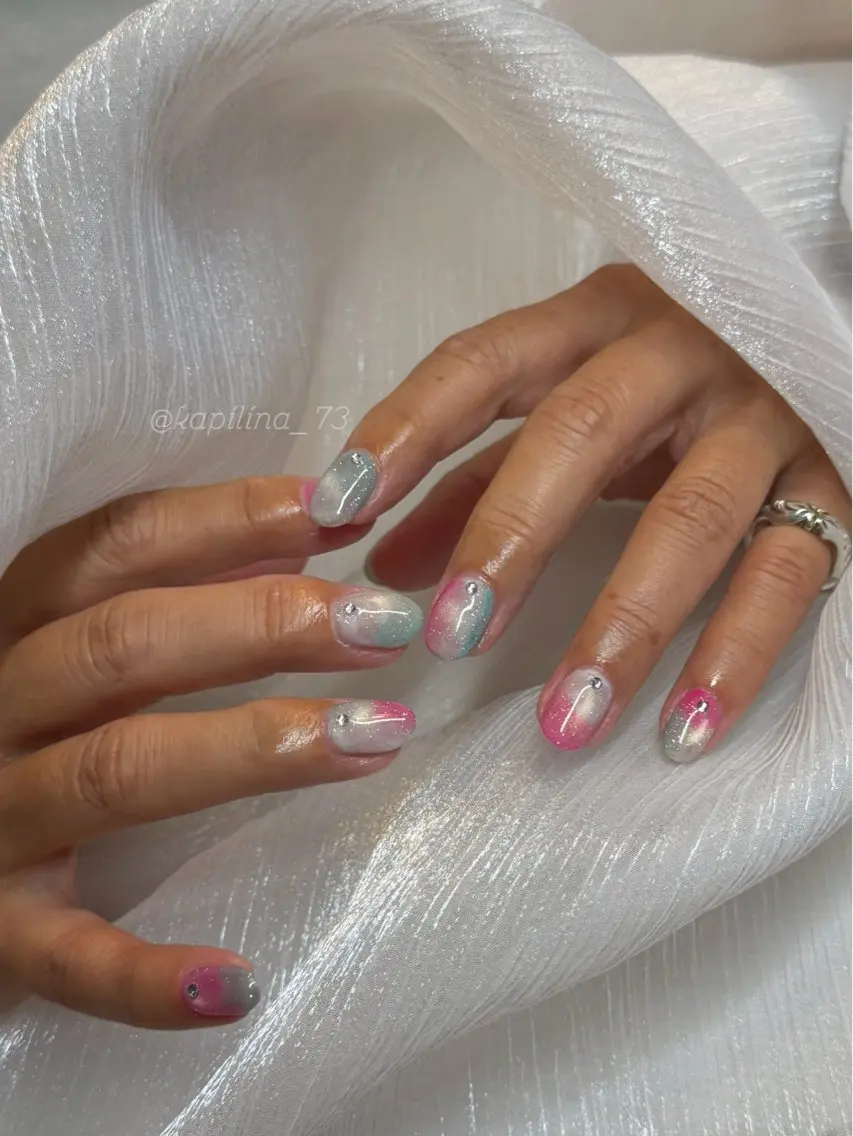 ネイル 夏ネイル ハンドネイル Kapilina🌺 MOMOのネイルデザイン