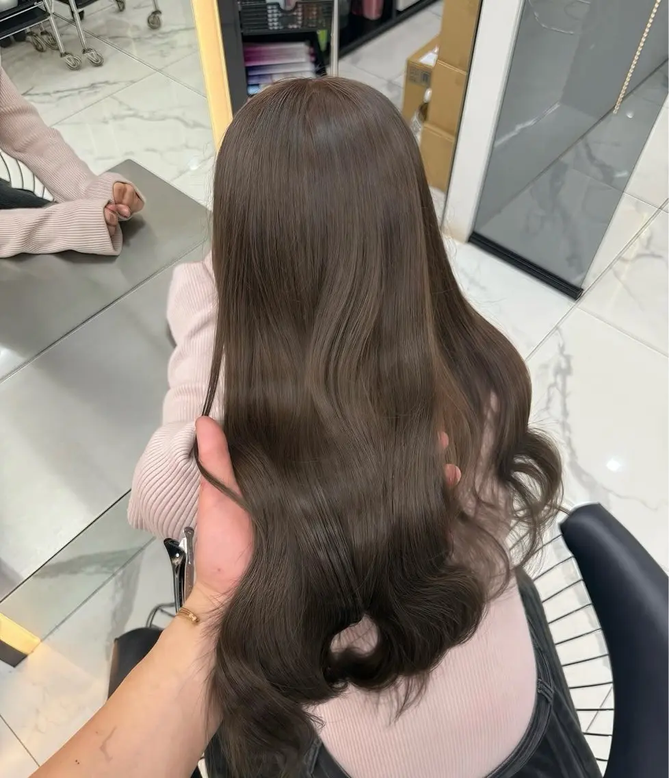 ロング ヘアカラー 笠間 啓聖のヘアスタイル