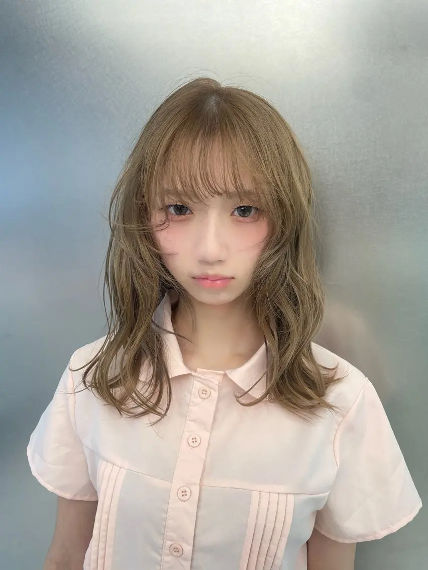 セミロング ヘアカラー カラー👗ネイル / ネモトコハルのヘアスタイル