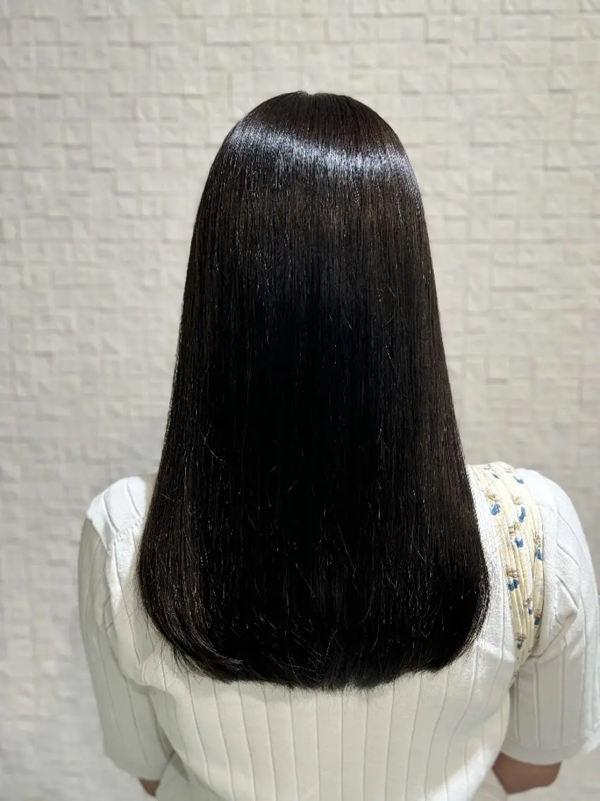 【50日以内の再来の方限定】白髪染め根元カラー+ブローの写真