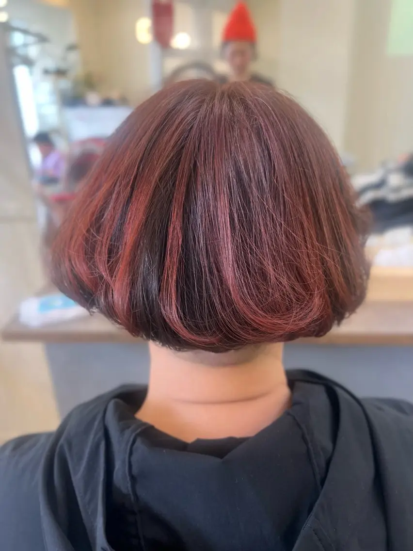 ショート カラー カット ヘアカラー トリートメント 鶴見 和美のヘアスタイル