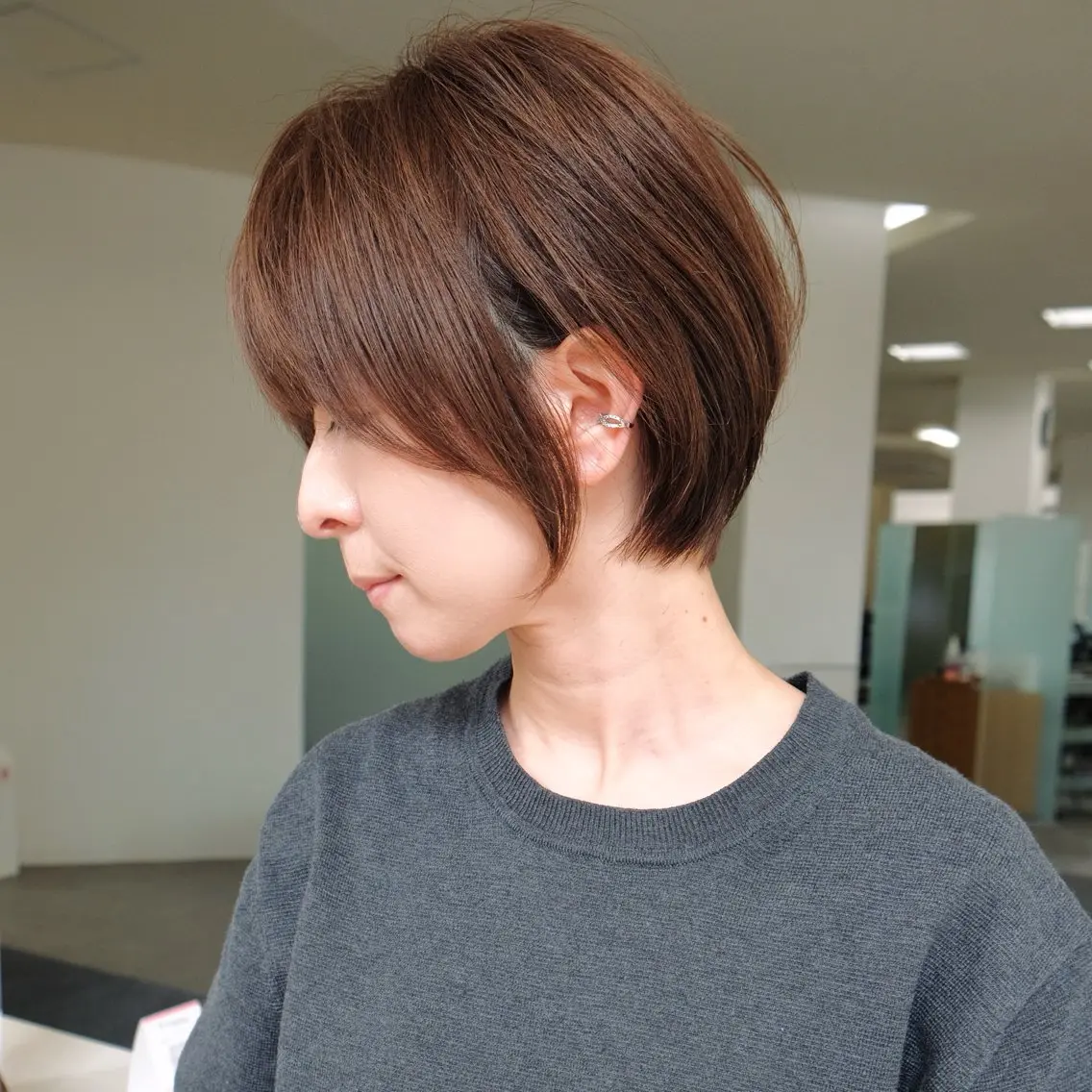 ショート カラー ハンサムショート 丸みショート ショートヘア カット ヘアカラー トリートメント 満行勝昭【ショート/ 白髪ぼかし】のヘアスタイル