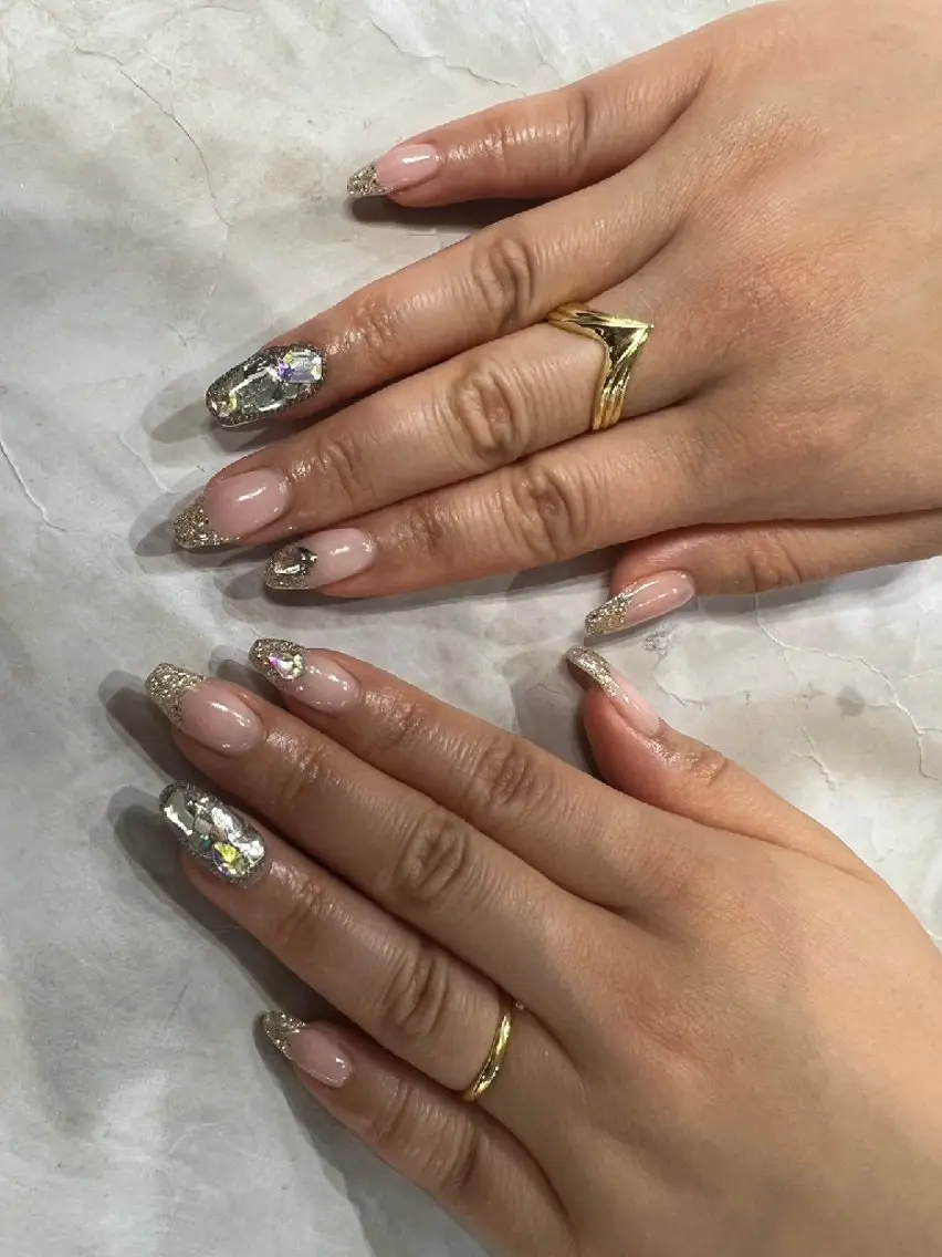 ネイル フレンチネイル ラメ(グリッター) mys .nailのネイルデザイン