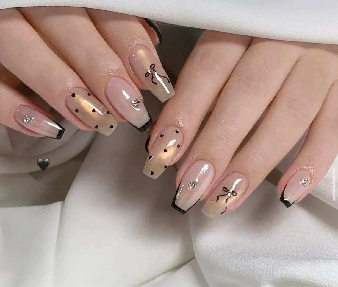 ネイル ハンドネイル ハンドケア NailSalon✨ Écrinエクランのネイルデザイン