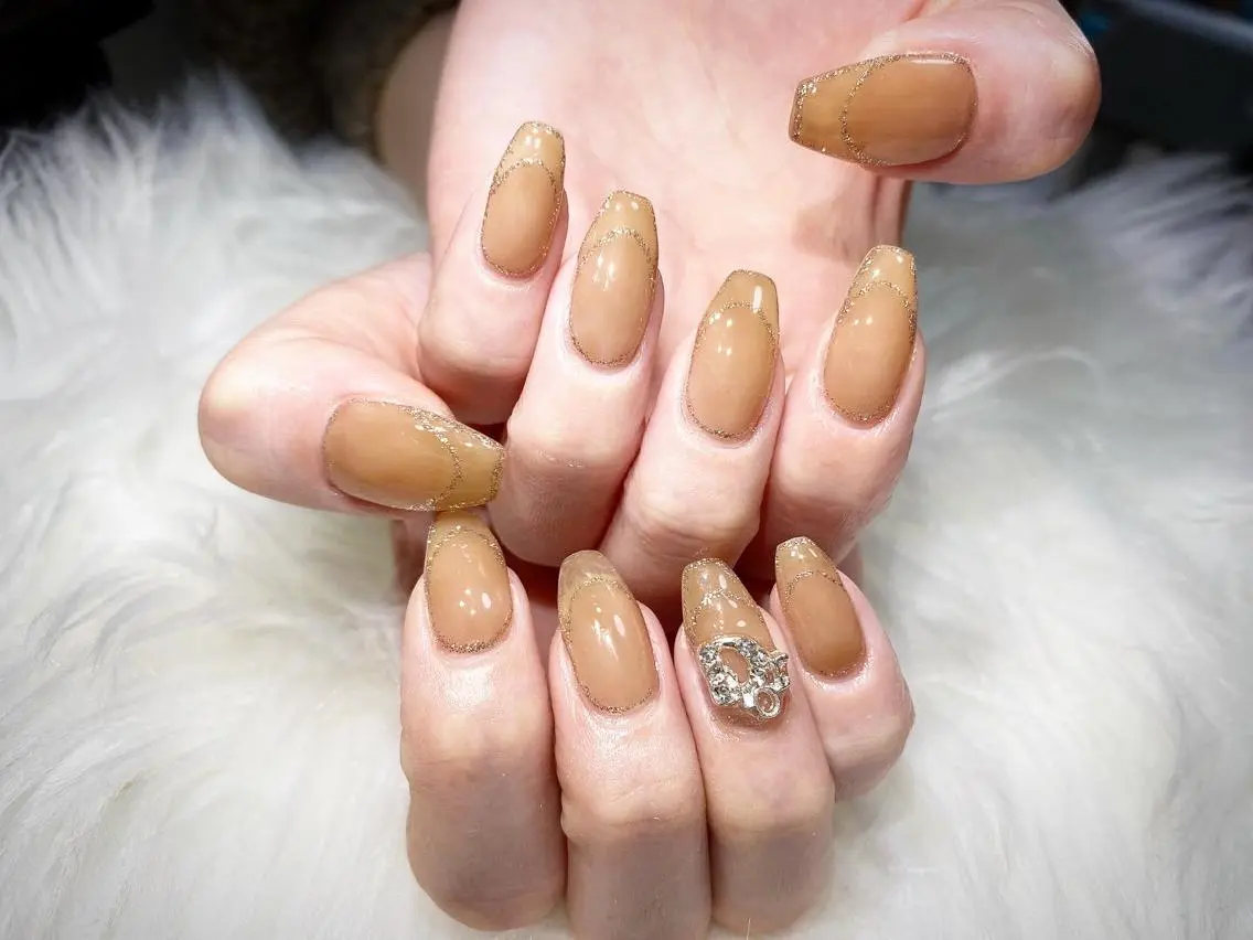ネイル フラッシュネイル フレンチネイル ハンドネイル P. nailのネイルデザイン