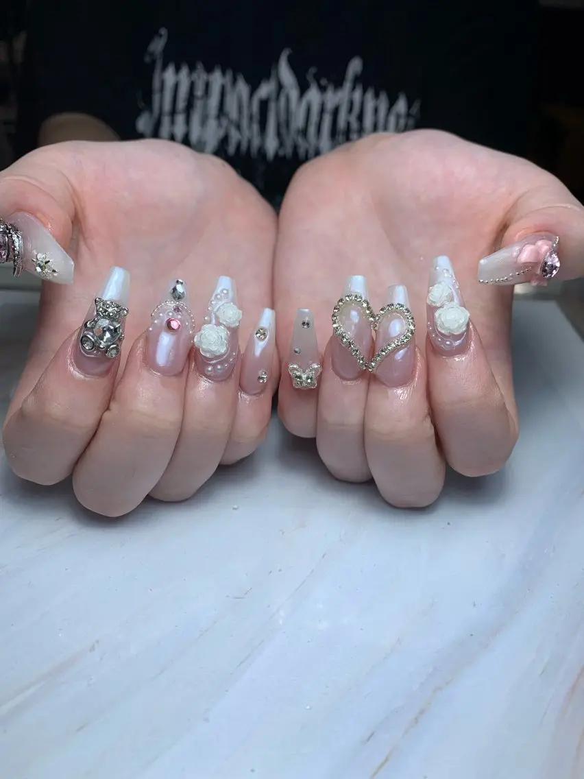 ネイル akina nailsのネイルデザイン