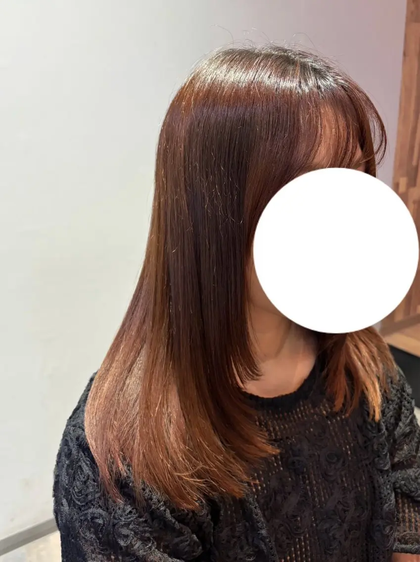 ミディアム カット ブリーチモデル RURUのヘアスタイル
