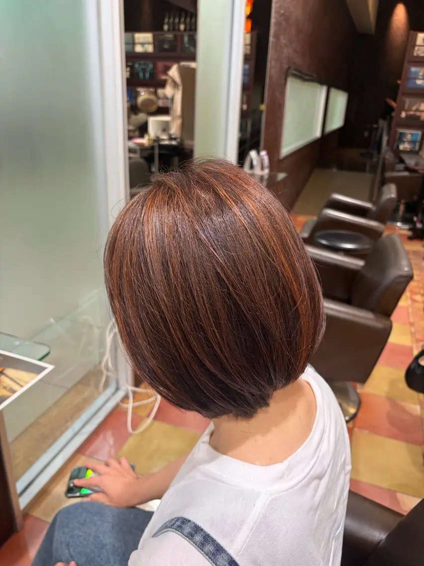 ショート カラー 長谷川 賢治のヘアスタイル