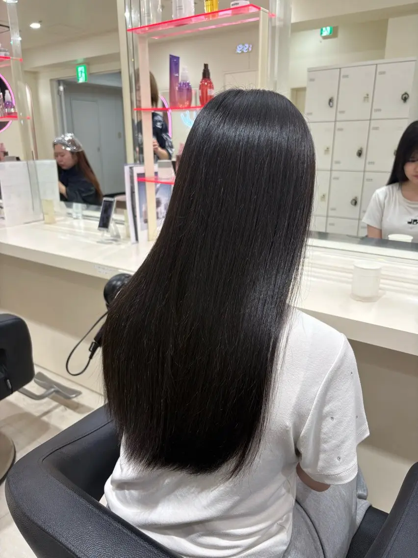 ロング カラー ヘアカラー トリートメント 💕мei 透明感カラー💕のヘアスタイル