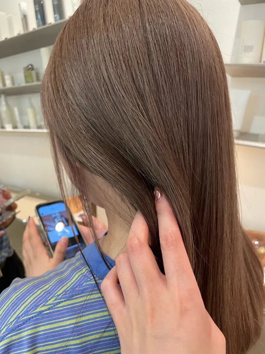 ロング カラー ベージュカラー HITOMI 福岡パーマのヘアスタイル