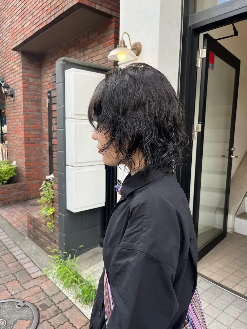 ショート カラー 黒髪 透明感カラー 上品な暖色/丸みボブ Chie🪷のヘアスタイル