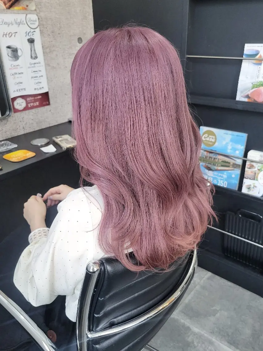 ロング カラー ブリーチ ハイトーンカラー ピンクカラー Day&Night [店長]Chiakiのヘアスタイル