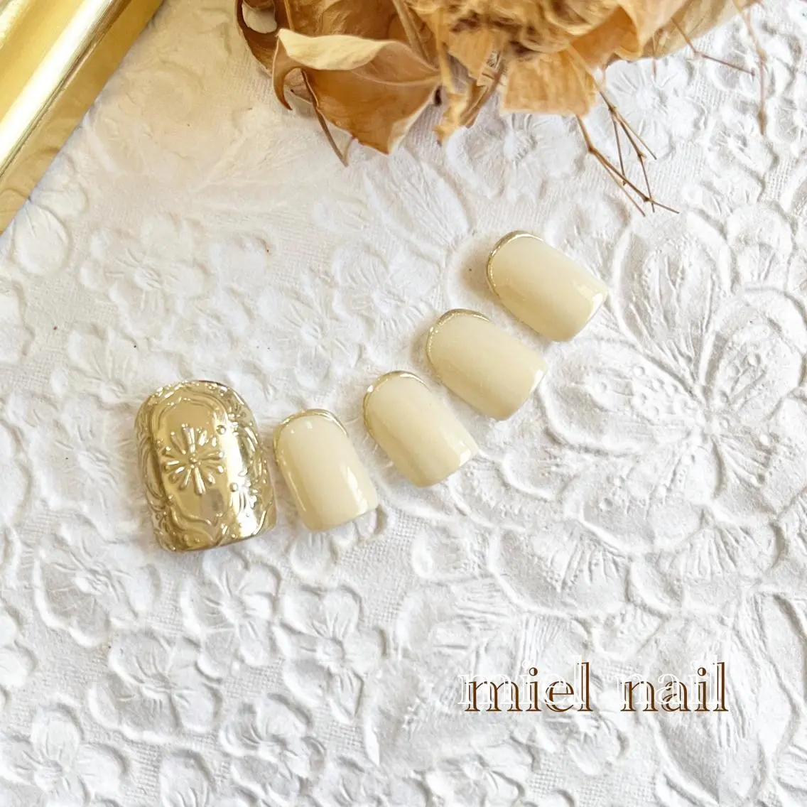 ネイル フットネイル ミラーネイル 春ネイル 夏ネイル フットネイル miel nailのネイルデザイン
