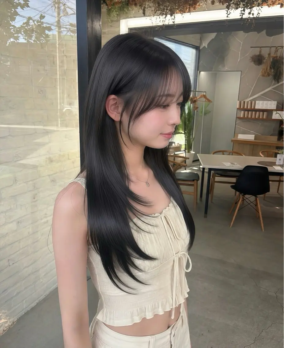 ミディアム カラー 透明感カラー 顔周りカット レイヤーカット 小顔カット カット ヘアカラー 韓国レイヤー/モテ髪 アベマ/マエダジュンのヘアスタイル