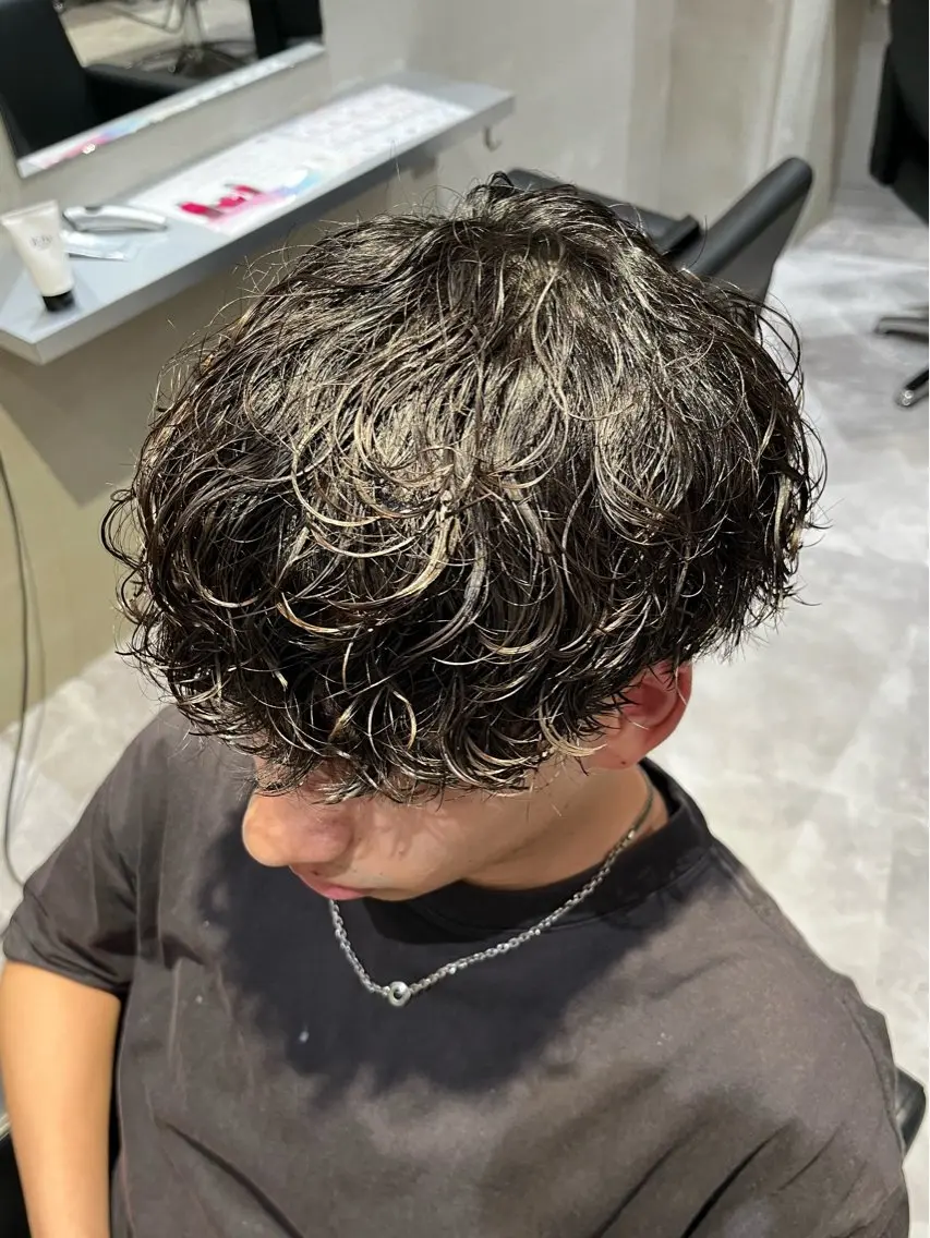 パーマ メンズ カット パーマ トリートメント ヘアセット 💈メンズパーマ特化 店長望月謙二郎💈のヘアスタイル