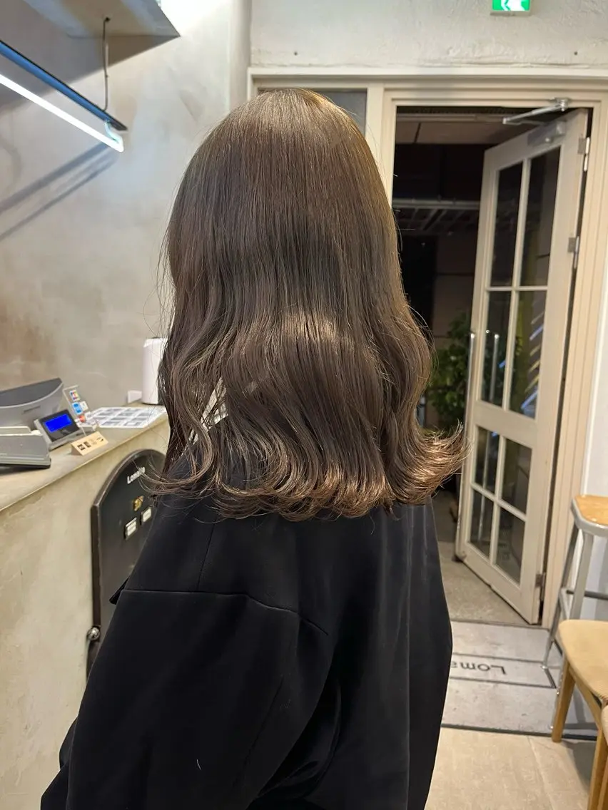 ミディアム カラー カット ヘアカラー オリーブ/縮毛♡ Natsuno🩰のヘアスタイル