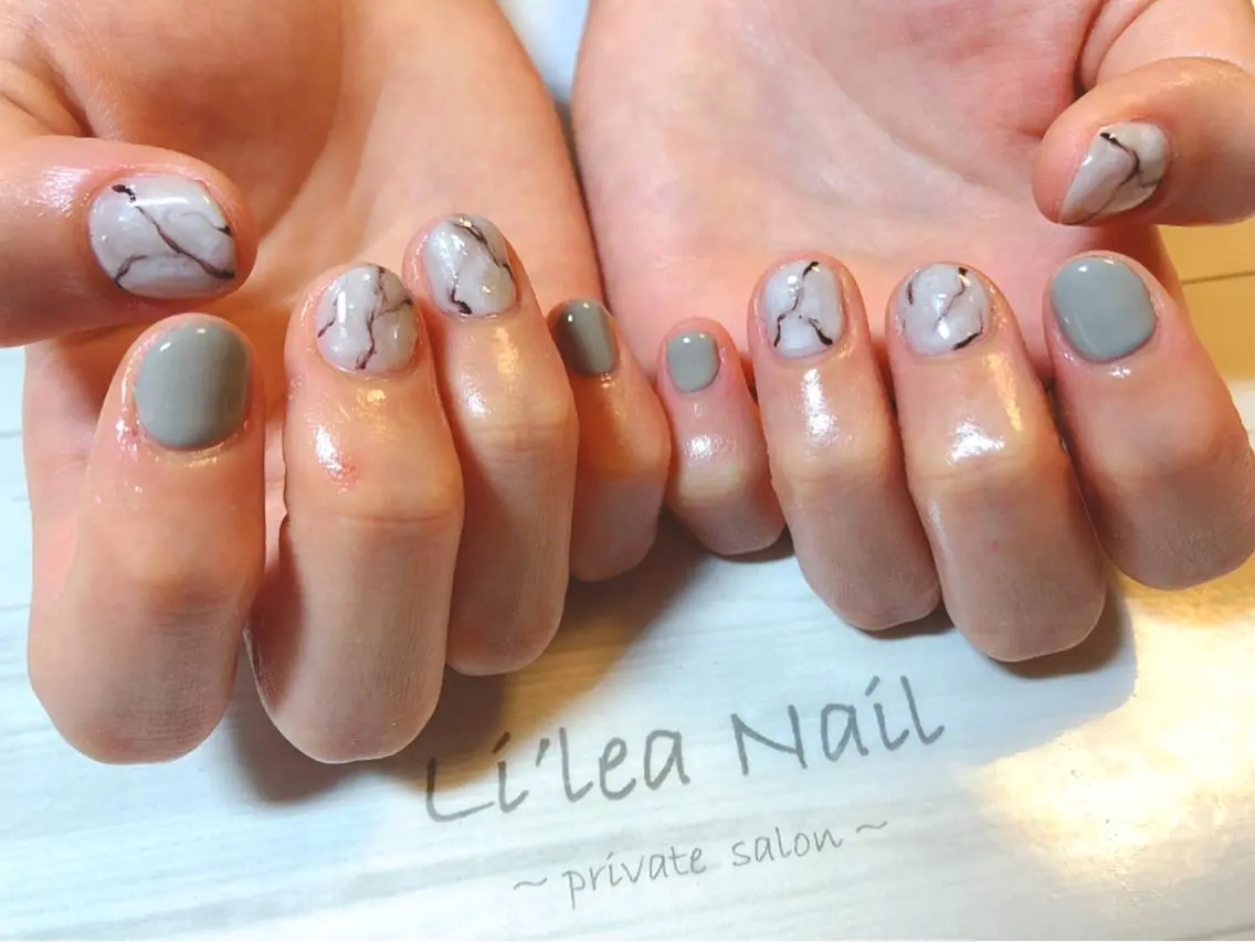 ネイル Li'leaNail AINAのネイルデザイン