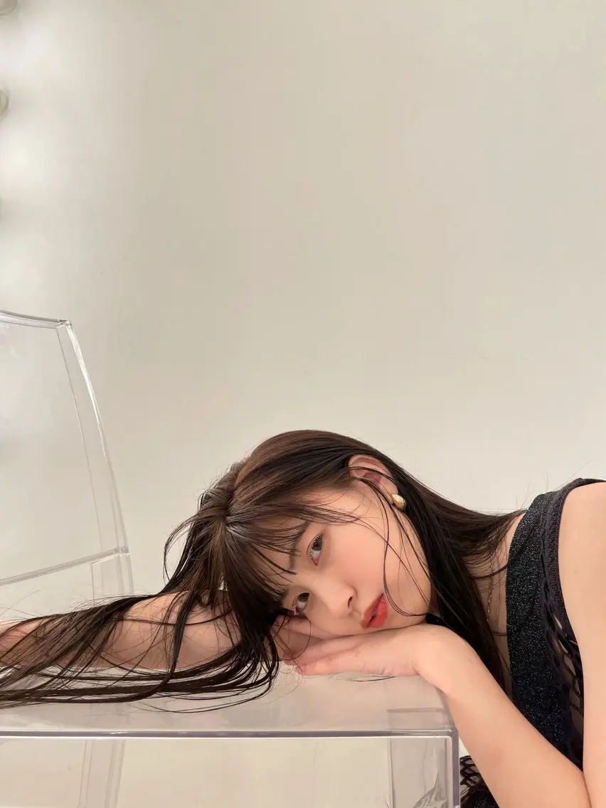 ロング カラー 浦野 未来のヘアスタイル