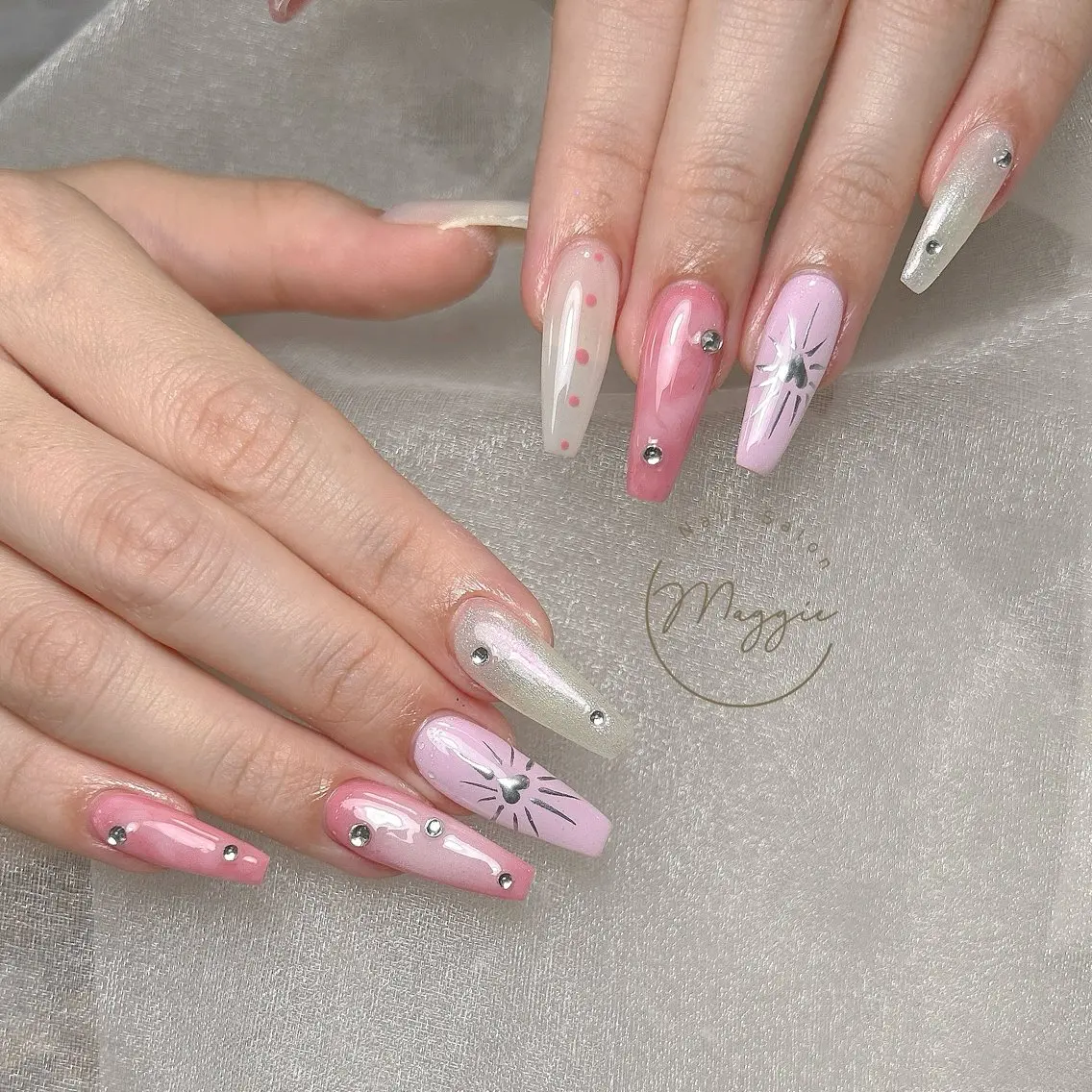 ネイル ハンドネイル Maggie Nail🦩のネイルデザイン