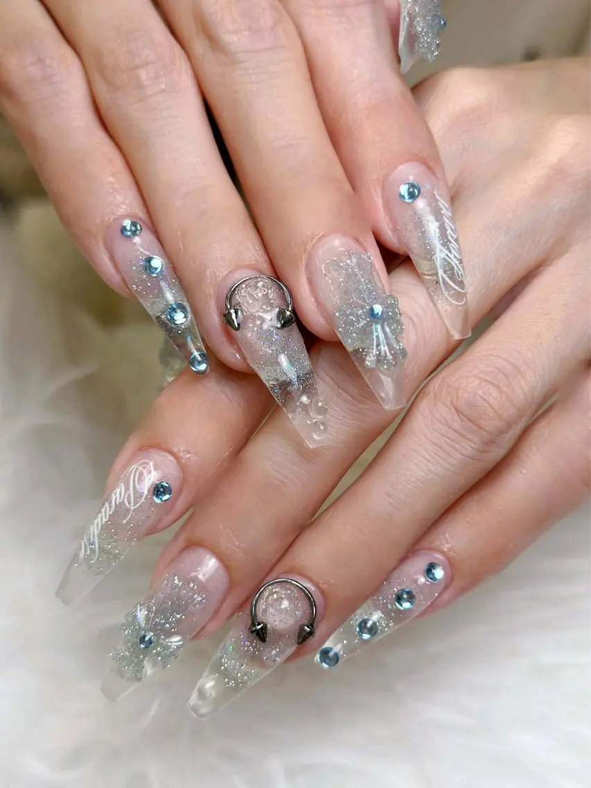 ネイル フレンチネイル ジェルネイル ガーリー 韓国ネイル ロングネイル ハンドネイル NieNail Nezukoのネイルデザイン