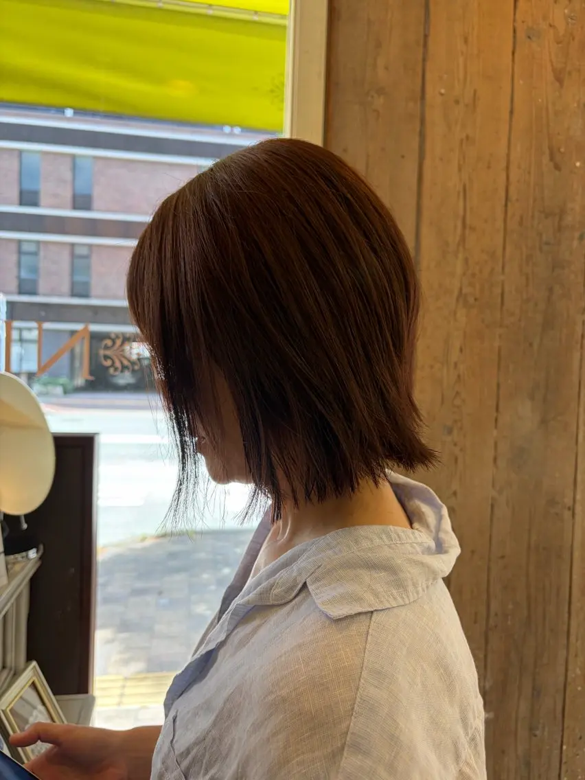 ショート カット ヘアカラー NICCOLO室見 Erinaのヘアスタイル