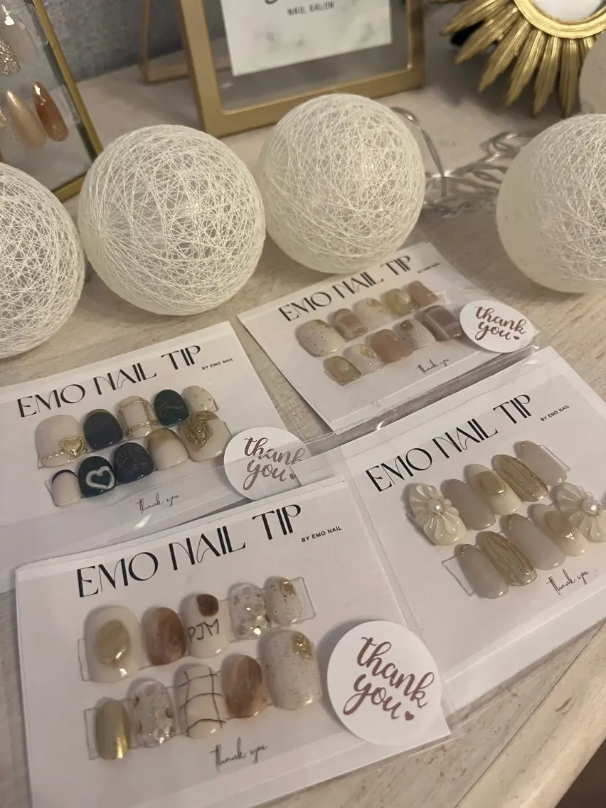 ネイル Emo nailのネイルデザイン