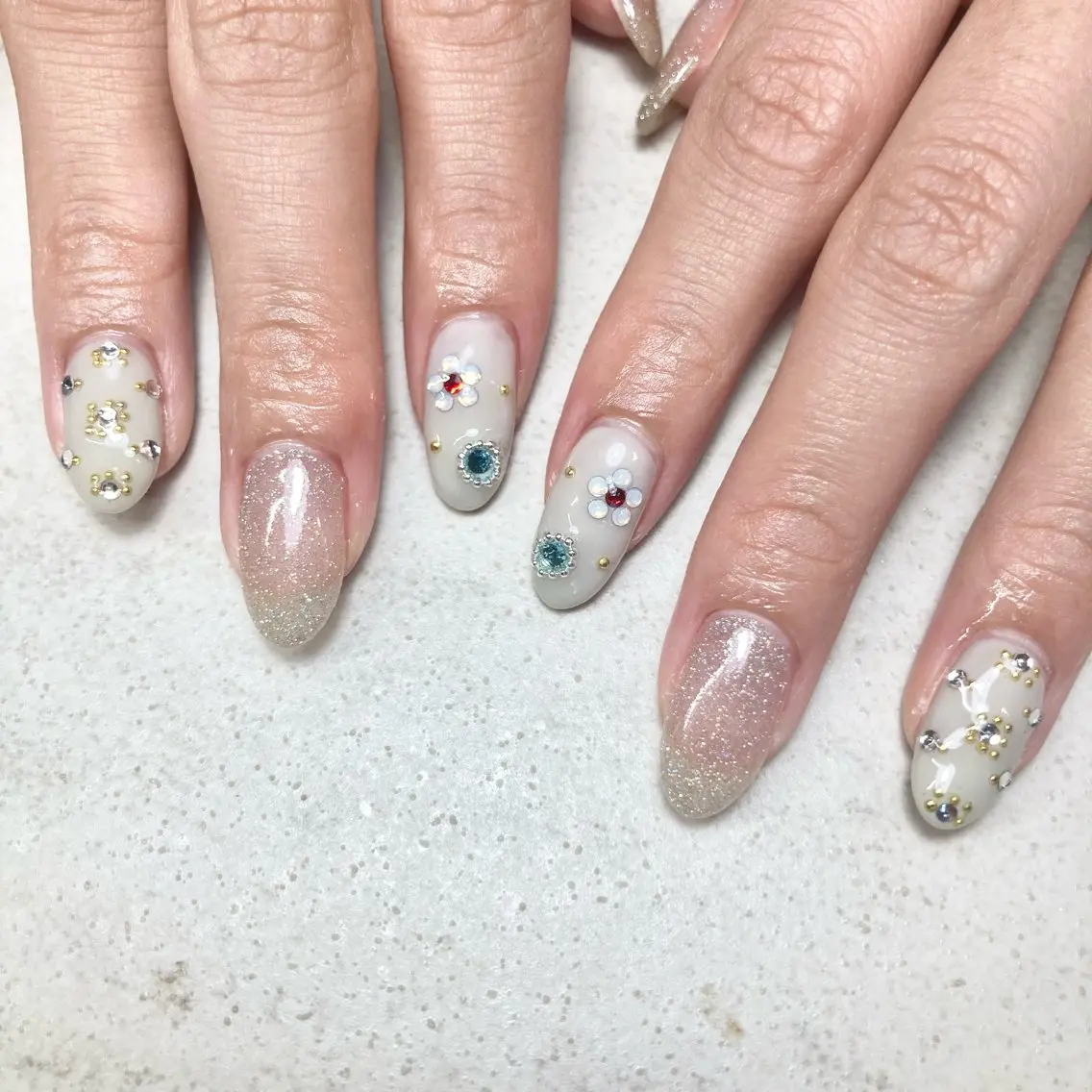 ネイル ハンドネイル sary nailのネイルデザイン