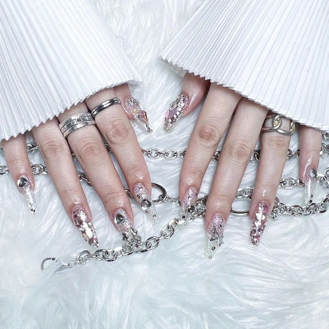 ネイル 🩷Yun nail Salon 本店🩷のネイルデザイン