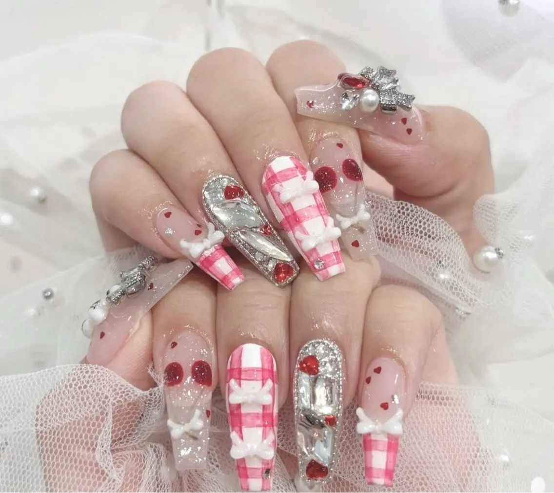 ネイル アートネイル フラワーネイル フレンチネイル ジェルネイル グラデーション ハンドネイル Ryu Nail NekoChanのネイルデザイン